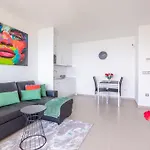 Intempo Sky Apartments 252